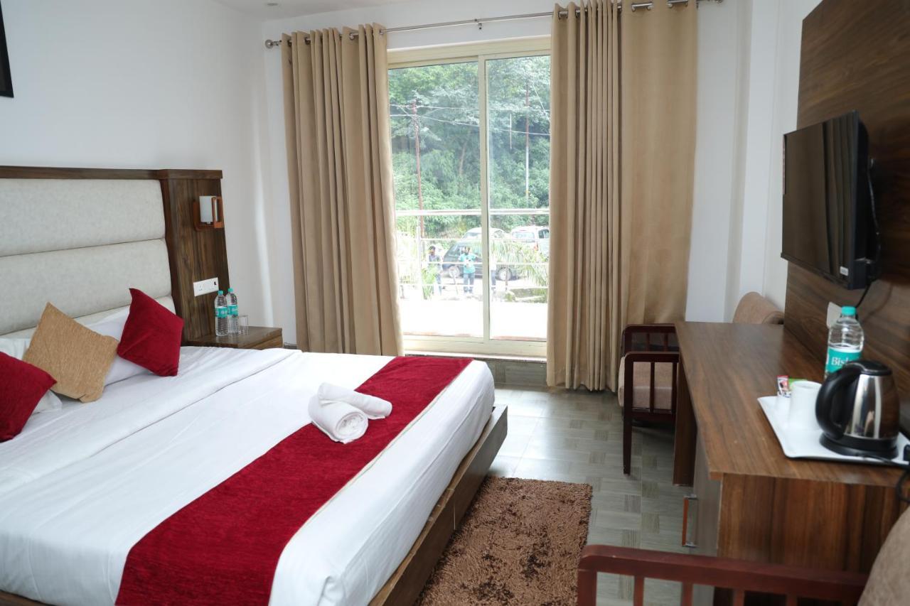 Hotel Cordelia Inn By Devpaga Hotels Pvt Ltd Rishikesh Exterior photo